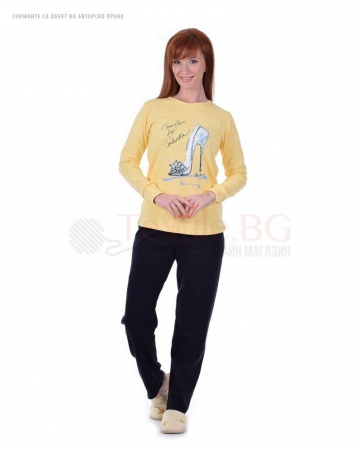 Дамска пижама интерлог с декорация обувкa в жълто