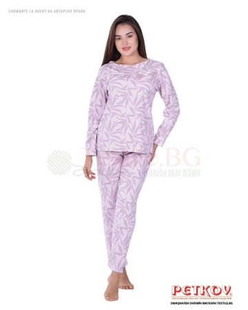 Елегантна пижама с дълъг ръкав в нежен флорален принт светло лилаво