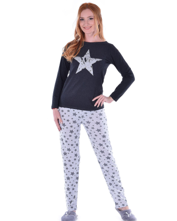 Стилна дамска пижама дълъг ръкав с декорация звезда