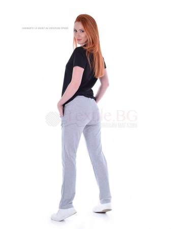 Дамски спортен панталон със странични джобове
