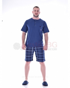 Стилна пижама къс ръкав с джоб в три комбинации с каре панталон