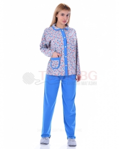 Дамска пижама дълъг ръкав с яка в две комбинации с десен на точки